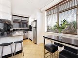 https://images.listonce.com.au/custom/160x/listings/433-gordon-street-balwyn-vic-3103/696/01683696_img_02.jpg?UIT-L6Y8XP4
