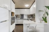 https://images.listonce.com.au/custom/160x/listings/433-rockley-road-south-yarra-vic-3141/034/01230034_img_04.jpg?2T6IEqiIyAE