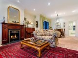 https://images.listonce.com.au/custom/160x/listings/434-balwyn-road-balwyn-north-vic-3104/716/01683716_img_03.jpg?dWYSABZ_Ibo