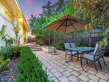 https://images.listonce.com.au/custom/160x/listings/434-balwyn-road-balwyn-north-vic-3104/716/01683716_img_10.jpg?55DzCPTkvcg