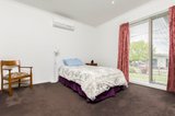 https://images.listonce.com.au/custom/160x/listings/434-glenfine-avenue-hamlyn-heights-vic-3215/277/01741277_img_16.jpg?QEv_JxLBv0Y