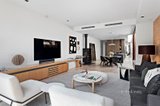 https://images.listonce.com.au/custom/160x/listings/435-rae-street-fitzroy-north-vic-3068/959/01338959_img_02.jpg?kDHKs6oZCxw
