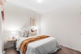 https://images.listonce.com.au/custom/160x/listings/435-york-street-eltham-vic-3095/524/01502524_img_11.jpg?Ccy4SaKiwA0