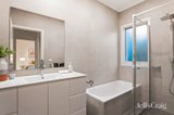 https://images.listonce.com.au/custom/160x/listings/438-40-caroline-street-ringwood-vic-3134/193/01818193_img_08.jpg?ZfMretPAcvM