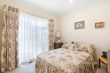 https://images.listonce.com.au/custom/160x/listings/438-karingal-street-croydon-north-vic-3136/381/01641381_img_06.jpg?v3y5EA1hWAw