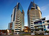 https://images.listonce.com.au/custom/160x/listings/4385-rouse-street-port-melbourne-vic-3207/718/01731718_img_08.jpg?Muw7LYXyjs8