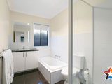 https://images.listonce.com.au/custom/160x/listings/438a-hull-road-mooroolbark-vic-3138/430/01526430_img_11.jpg?o9J2YFEg0Tk