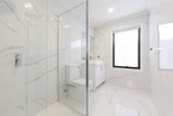 https://images.listonce.com.au/custom/160x/listings/439-wooddale-grove-donvale-vic-3111/342/01883342_img_05.jpg?ITAeQ5b5gTA