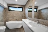 https://images.listonce.com.au/custom/160x/listings/43a-amber-grove-mount-waverley-vic-3149/309/01816309_img_09.jpg?4Sss_g51Z6s