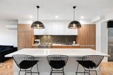 https://images.listonce.com.au/custom/160x/listings/43a-ruskin-street-elwood-vic-3184/255/01932255_img_04.jpg?REUvds_NnSU