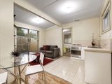https://images.listonce.com.au/custom/160x/listings/43b-highview-drive-doncaster-vic-3108/443/01949443_img_05.jpg?moRTlWg4Rgc