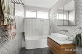 https://images.listonce.com.au/custom/160x/listings/44-6-karana-place-glen-iris-vic-3146/548/01753548_img_10.jpg?brO3nMgzdMo
