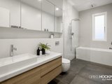 https://images.listonce.com.au/custom/160x/listings/44-alma-terrace-newport-vic-3015/820/01203820_img_15.jpg?0l_oEm8dXiU