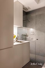 https://images.listonce.com.au/custom/160x/listings/44-berry-street-east-melbourne-vic-3002/269/01950269_img_16.jpg?4uSEh9ErDIg