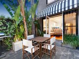 https://images.listonce.com.au/custom/160x/listings/44-bridge-street-port-melbourne-vic-3207/560/01087560_img_04.jpg?hzNoP3zgdhE