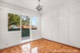 https://images.listonce.com.au/custom/160x/listings/44-burns-street-elwood-vic-3184/962/01841962_img_06.jpg?Cy21uTZ-TAM