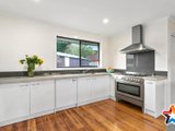 https://images.listonce.com.au/custom/160x/listings/44-croydondale-drive-mooroolbark-vic-3138/371/01526371_img_04.jpg?peHSg-Pkov4