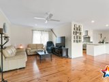 https://images.listonce.com.au/custom/160x/listings/44-croydondale-drive-mooroolbark-vic-3138/371/01526371_img_07.jpg?ooLssyExGZQ