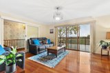 https://images.listonce.com.au/custom/160x/listings/44-dingley-dell-road-north-warrandyte-vic-3113/261/01595261_img_05.jpg?Y5JnBv_0WJk