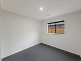 https://images.listonce.com.au/custom/160x/listings/44-eucalypt-street-armstrong-creek-vic-3217/154/01931154_img_02.jpg?_2FyJd5sWBg