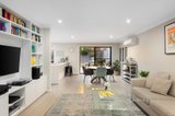 https://images.listonce.com.au/custom/160x/listings/44-evans-drive-croydon-vic-3136/811/01181811_img_02.jpg?tIhS202ysY4