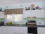 https://images.listonce.com.au/custom/160x/listings/44-forster-street-norlane-vic-3214/875/01698875_img_05.jpg?C-VxHJ98Q-Q