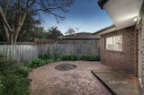 https://images.listonce.com.au/custom/160x/listings/44-freeman-street-ringwood-east-vic-3135/510/01276510_img_11.jpg?MoRG-K503f0