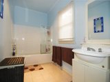 https://images.listonce.com.au/custom/160x/listings/44-giddings-street-north-geelong-vic-3215/075/01699075_img_03.jpg?_x0GCWbiqN8