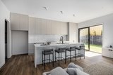 https://images.listonce.com.au/custom/160x/listings/44-greenwood-street-briar-hill-vic-3088/807/01773807_img_21.jpg?_8kVz7bL4H4