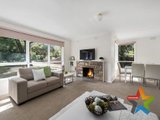 https://images.listonce.com.au/custom/160x/listings/44-hender-street-ringwood-east-vic-3135/518/01525518_img_02.jpg?yix2d0ktZD4