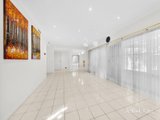 https://images.listonce.com.au/custom/160x/listings/44-highwood-drive-wheelers-hill-vic-3150/674/01766674_img_04.jpg?TKkJfJ6ROf8