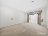 https://images.listonce.com.au/custom/160x/listings/44-highwood-drive-wheelers-hill-vic-3150/674/01766674_img_08.jpg?JWzeFAHQqNE