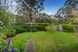 https://images.listonce.com.au/custom/160x/listings/44-holyrood-crescent-ringwood-vic-3134/492/01113492_img_10.jpg?x7GEQ9zX5gI