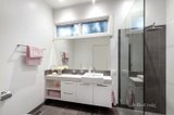 https://images.listonce.com.au/custom/160x/listings/44-hunter-road-camberwell-vic-3124/440/01084440_img_10.jpg?GB8YCp-unZ4