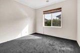 https://images.listonce.com.au/custom/160x/listings/44-kalorama-street-tarneit-vic-3029/729/01951729_img_09.jpg?vWBr1rcnXC8
