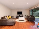 https://images.listonce.com.au/custom/160x/listings/44-landstrom-quadrant-kilsyth-vic-3137/615/01524615_img_08.jpg?Bhq0n_iZhPI