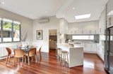 https://images.listonce.com.au/custom/160x/listings/44-malin-street-kew-vic-3101/476/00309476_img_03.jpg?XyVtleYwfQU