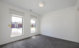 https://images.listonce.com.au/custom/160x/listings/44-manchester-boulevard-officer-vic-3809/384/01680384_img_06.jpg?_EJjM05rZ5o