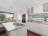 https://images.listonce.com.au/custom/160x/listings/44-mccurdy-road-herne-hill-vic-3218/281/01552281_img_02.jpg?rfMRbk-ng4I