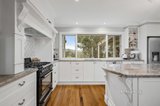 https://images.listonce.com.au/custom/160x/listings/44-monbulk-seville-road-seville-vic-3139/765/01533765_img_08.jpg?7jq_KLydaVI