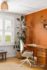 https://images.listonce.com.au/custom/160x/listings/44-nell-street-greensborough-vic-3088/610/01989610_img_11.jpg?2nSG1x7kTfw