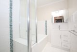 https://images.listonce.com.au/custom/160x/listings/44-nelson-street-ringwood-vic-3134/567/01890567_img_05.jpg?uBVyhF_kqsk