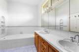 https://images.listonce.com.au/custom/160x/listings/44-normanby-road-kew-vic-3101/366/01894366_img_08.jpg?kyXB_5OnG1k