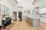 https://images.listonce.com.au/custom/160x/listings/44-olympic-avenue-cheltenham-vic-3192/654/01529654_img_05.jpg?NYtrVvwTbEc