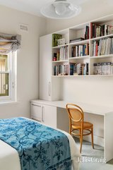 https://images.listonce.com.au/custom/160x/listings/44-range-street-camberwell-vic-3124/497/01947497_img_12.jpg?-XMZCaxsDPM