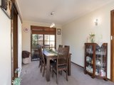 https://images.listonce.com.au/custom/160x/listings/44-regina-street-kilsyth-vic-3137/237/01524237_img_06.jpg?ysgf7wBHAto