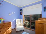 https://images.listonce.com.au/custom/160x/listings/44-regina-street-kilsyth-vic-3137/237/01524237_img_11.jpg?DI0LNwFG3II