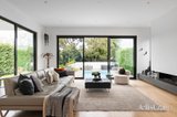 https://images.listonce.com.au/custom/160x/listings/44-rose-street-mckinnon-vic-3204/579/01911579_img_03.jpg?vwYFyuRS-3E