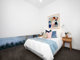 https://images.listonce.com.au/custom/160x/listings/44-spray-street-elwood-vic-3184/043/01794043_img_07.jpg?LWngrN0hBPI