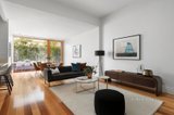 https://images.listonce.com.au/custom/160x/listings/44-spring-street-east-port-melbourne-vic-3207/023/01569023_img_02.jpg?yj9UshEXdu4